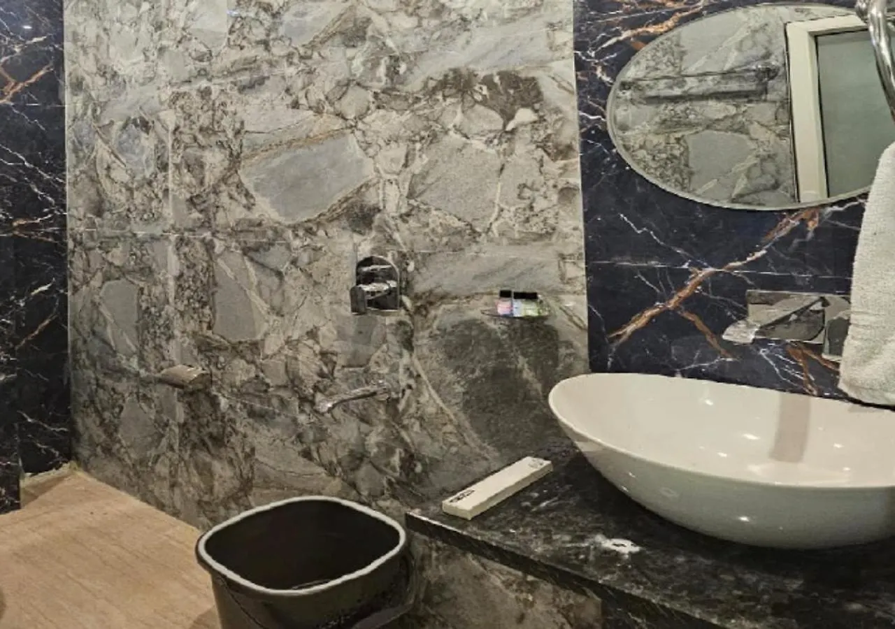 Triveni International Hotel Kakarmatha